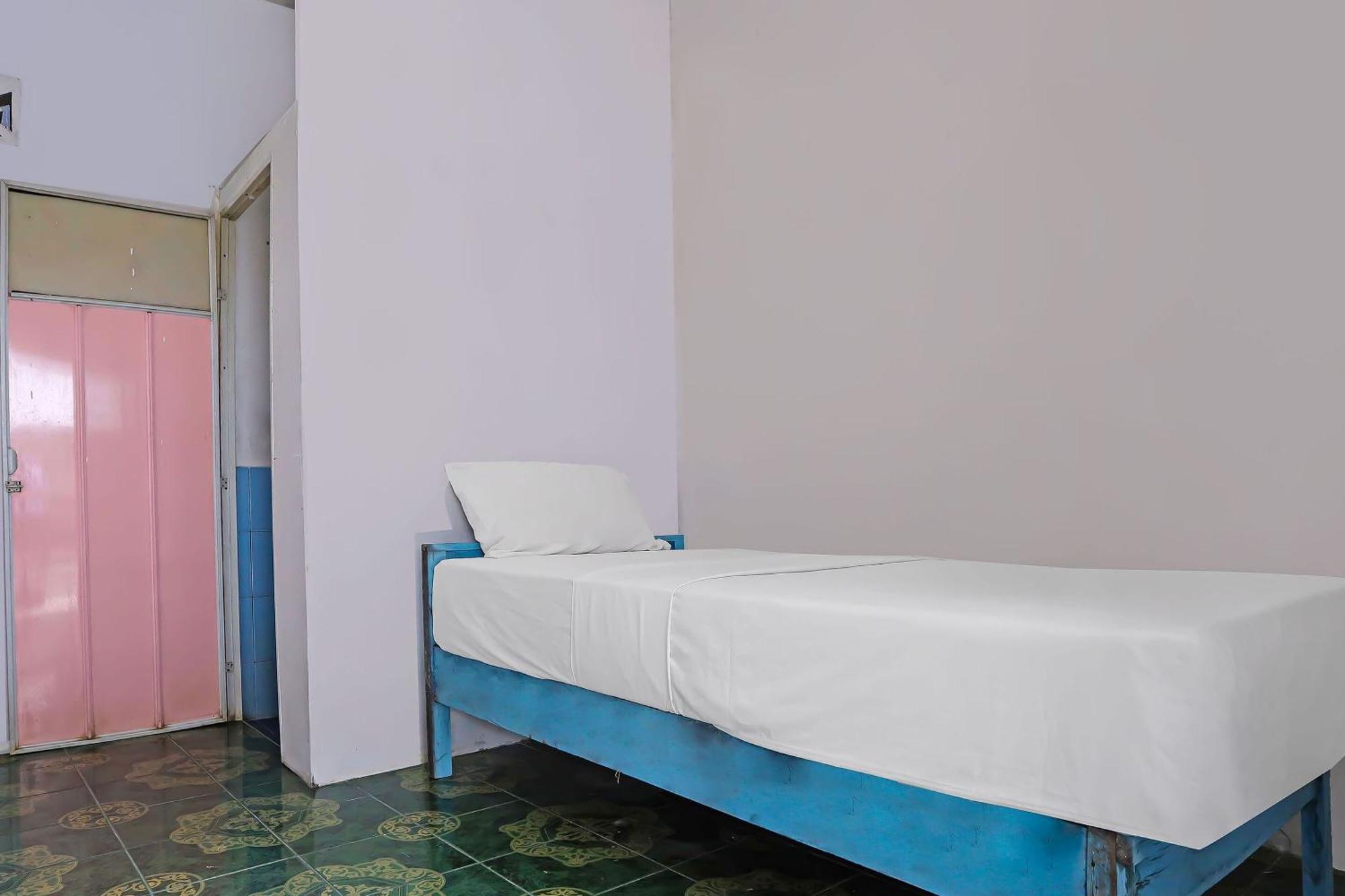 Spot On 92421 City Kost Syariah Pangkal Pinang Kültér fotó
